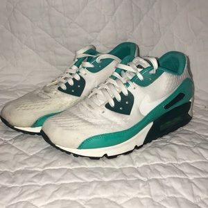 Women’s Nike Air Max